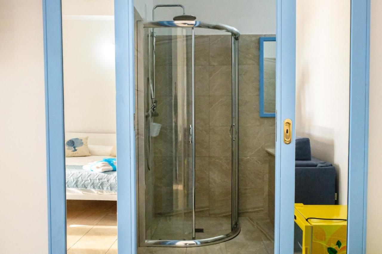 Family Room with Sea View,1054203421:JPEG